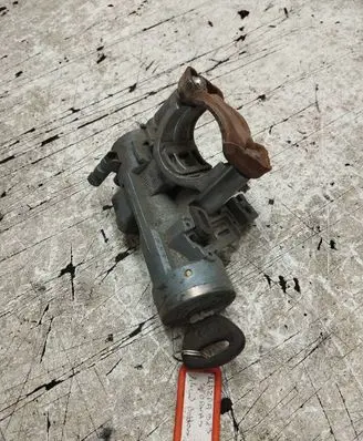 Mazda 323 Ignition lock