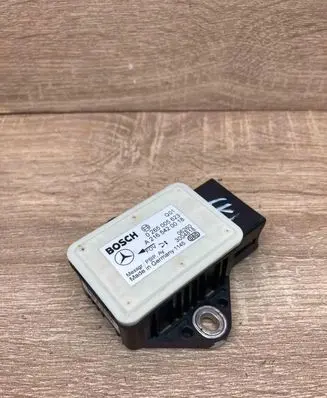 Mercedes-Benz E W211 ESP acceleration yaw rate sensor A2165420018 0265005623Used