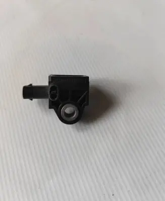 Mercedes-Benz S W222 Airbag deployment crash/impact sensor 2229051400 108571