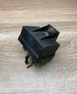 Peugeot 807 Glow plug pre-heat relay 9639912580 51299011A