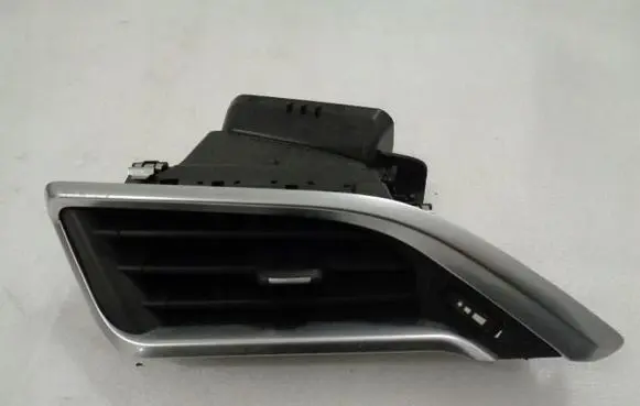 Peugeot 307 Dashboard side air vent grill/cover trim 9633131777