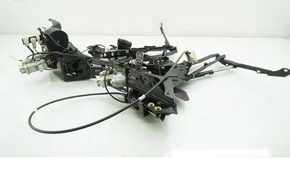 Lexus SC 430 Tailgate/trunk/boot hinge 