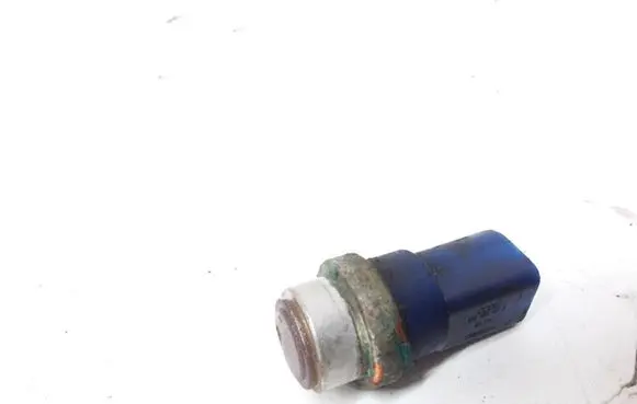 Coolant temperature sensor
