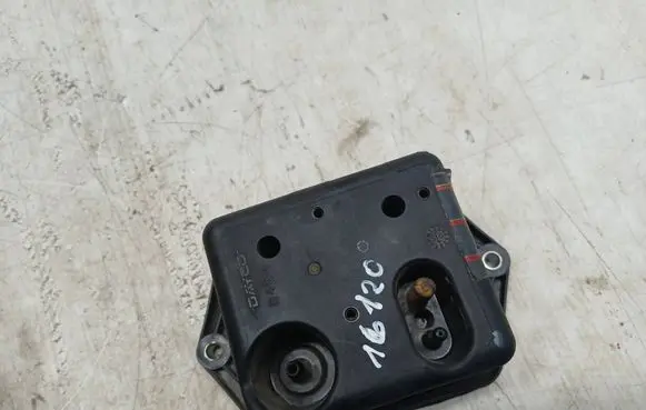 Opel Zafira B Vacuum air tank 46845905 B460