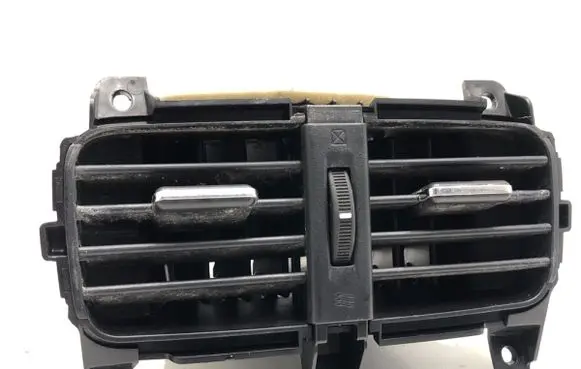 Honda CR-V Rear air vent grill 