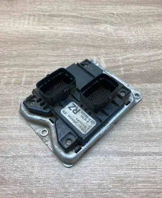 Opel Corsa B Engine control unit/module ECU 90532610 0261204475