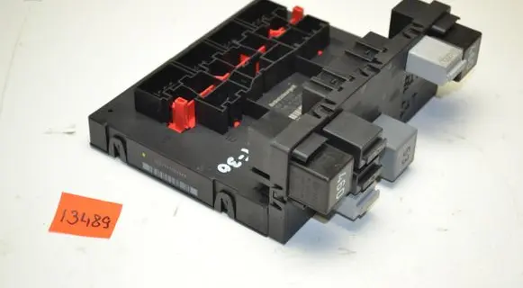 Volkswagen Tiguan Comfort/convenience module 3C0937049AH F005V00660 H54S2202