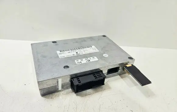 Audi A6 S6 C6 4F Bluetooth control unit module 4E0862335