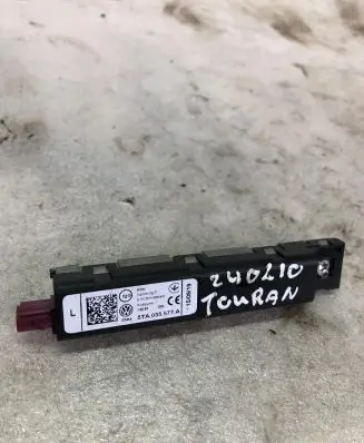 Volkswagen Touran III Aerial antenna amplifier 5ta035577A