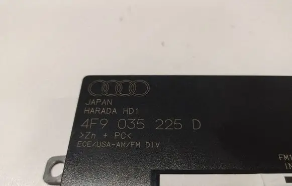 Audi A6 S6 C6 4F Aerial antenna amplifier 4F9035225D