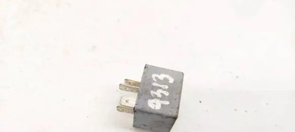 Volkswagen Golf V Other relay 141951253B