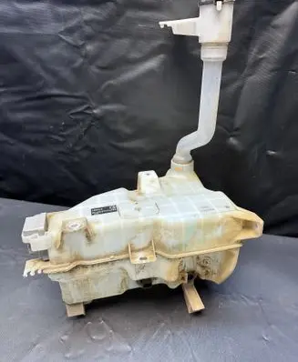 Toyota Hilux (AN120, AN130) Windshield washer fluid reservoir/tank 060851528 016091 001572