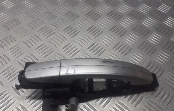 Ford C-MAX I Rear door handle trim 