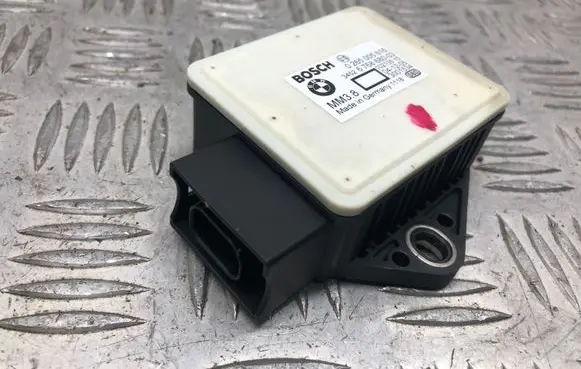 BMW 5 E60 E61 ESP acceleration yaw rate sensor 6768680 0265005615 10213510