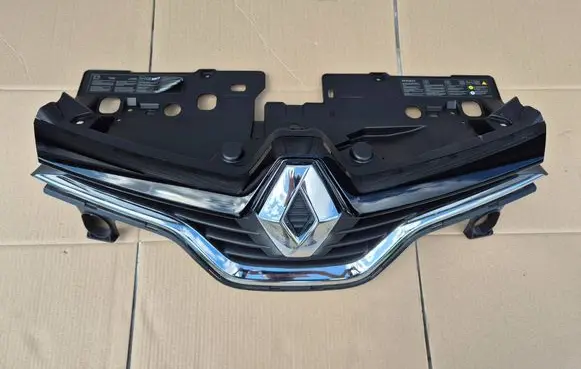 Renault Captur Front grill