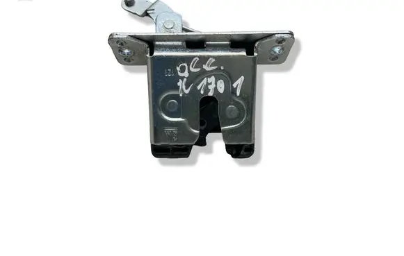 Opel Corsa C Tailgate/trunk/boot lock/catch/latch 90534769