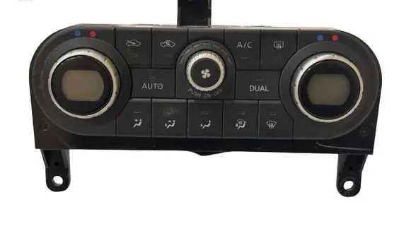 Nissan Qashqai Climate control unit 27500JD40C C8208