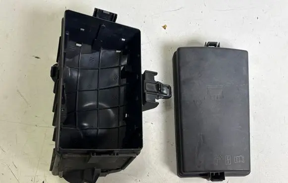 Audi A3 S3 8V Fuse box set 5Q0907361C 63512835 B6512832