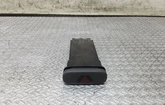 Volvo S70 V70 V70 XC Hazard light switch 8628632