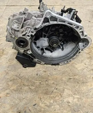 Hyundai Tucson IV NX4 Manual 6 speed gearbox WMJ6L 632663