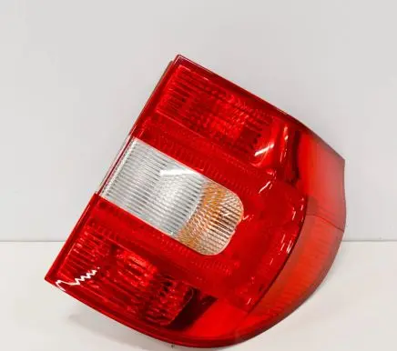 Skoda Yeti (5L) Rear/tail lights VP9SXX13404B SB9SXX13404A