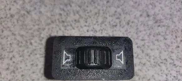 BMW 5 E34 Other switches/knobs/shifts 65121379048