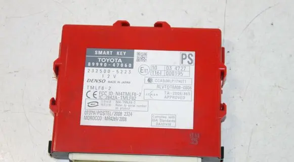 Toyota Prius (XW30) Keyless (KESSY) go control unit/module 8999047060