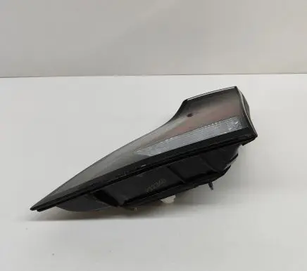 Hyundai Ioniq Tailgate rear/tail lights 92404G2200