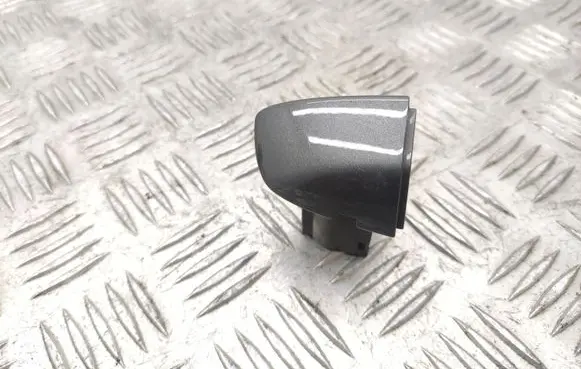 Volkswagen PASSAT B8 Front door handle cover 510839168