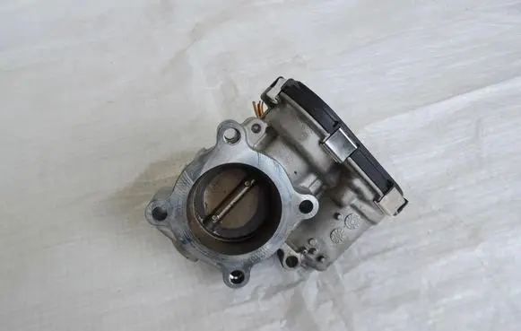 KIA Picanto Throttle body valve 3510008000