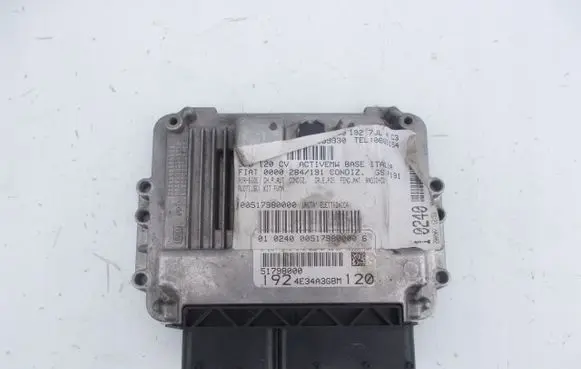 Fiat Stilo Engine control unit/module 51798000