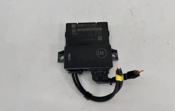 Audi Q7 4L Gateway control module 4F0907468F