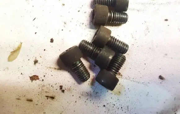 Ford Mondeo MK IV Nuts/bolts 