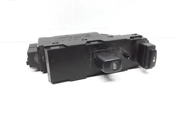 Volvo XC90 Electric window control switch 30746075