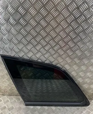 Audi Q7 4M Rear side window 4M0845297R