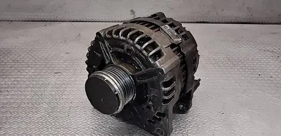 Audi A6 S6 C6 4F Generator/alternator 03G903023 0121715003