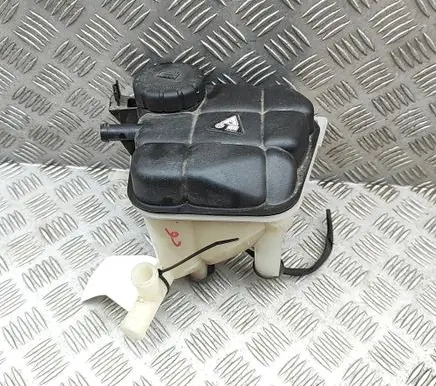 Mercedes-Benz GLE (W166 - C292) Coolant expansion tank/reservoir A1665000049