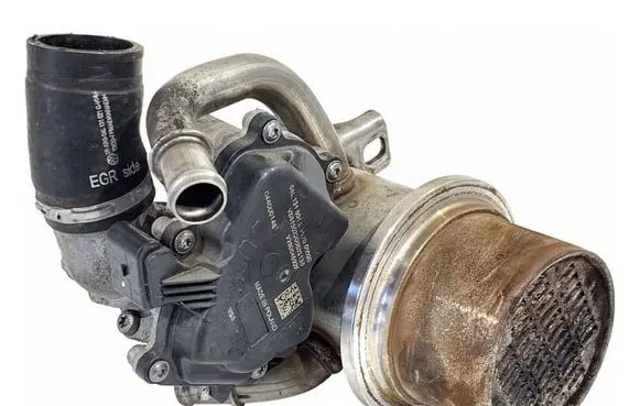 Volkswagen Caddy EGR valve 04L131512AJ