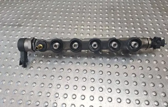 Nissan Primastar Fuel main line pipe S27725362 0445214207