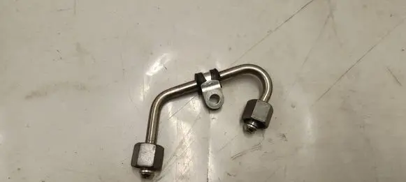 Mercedes-Benz A W176 Fuel line pipe A1330700132