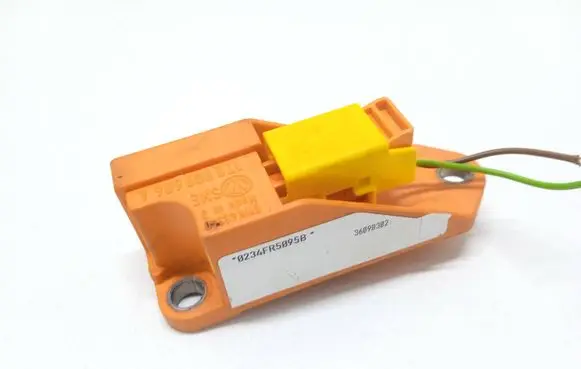 Skoda Fabia Mk2 (5J) Airbag deployment crash/impact sensor 1T0909606A 5WK43340 36090302