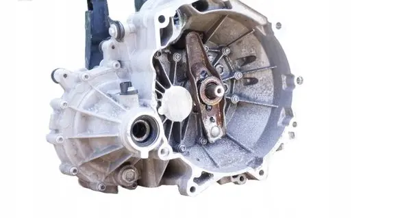 Manual 5 speed gearbox