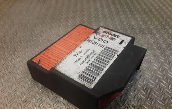 Smart ForTwo I Airbag control unit/module 0001211V008