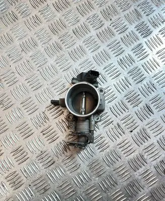 Hyundai Elantra Throttle body valve 35100-23751
