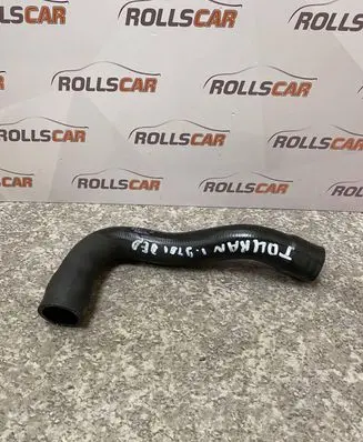 Volkswagen Touran I Engine coolant pipe/hose 1K0122101AA