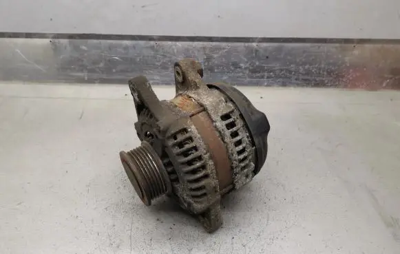 Toyota Corolla E120 E130 Generator/alternator 2706033071 1042104101
