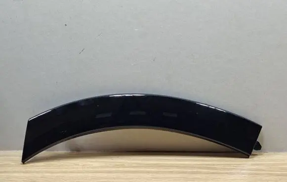 Porsche Cayenne (9Y0 9Y3) Front arch trim 9Y0853718D 9Y3853718D