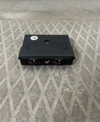Lexus IS 220D-250-350 Seat heating switch 453451