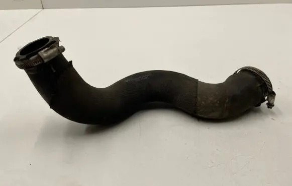 Audi A6 S6 C6 4F Engine coolant pipe/hose