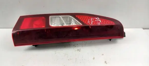 Peugeot Partner Rear/tail lights